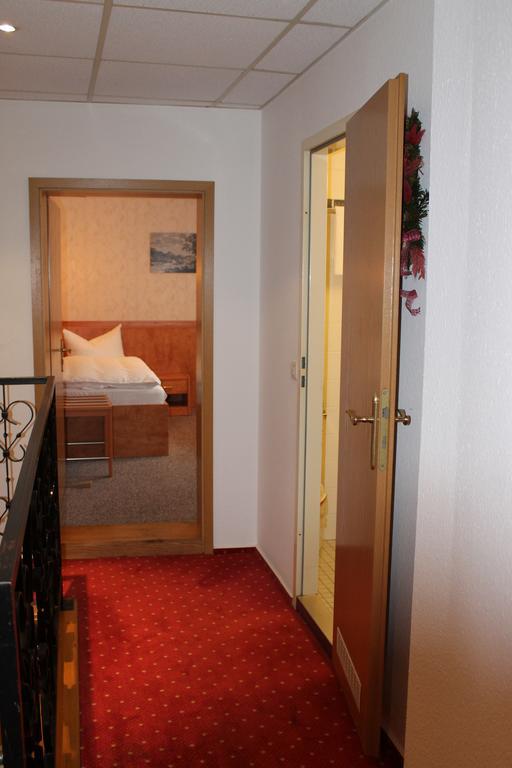 Gasthaus& Pension Zum Roten Haus Hotel Bad Schandau Kamer foto